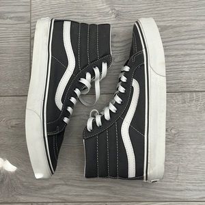 VANS SK8-HI SLIM SHOES